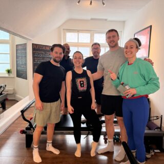 A lunchtime pilates session helps give the mind a rest and the body a wake-up 💪